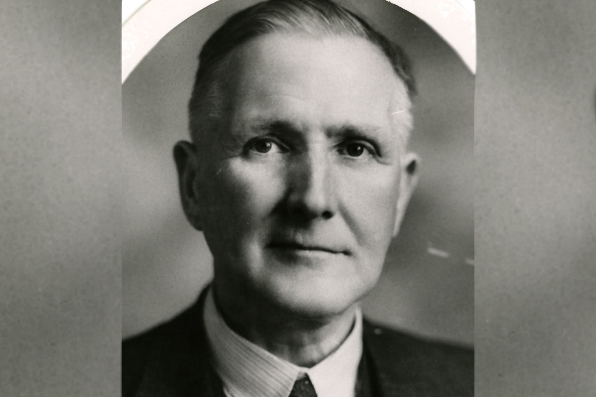 Mr AW Falconer (1938–1947)