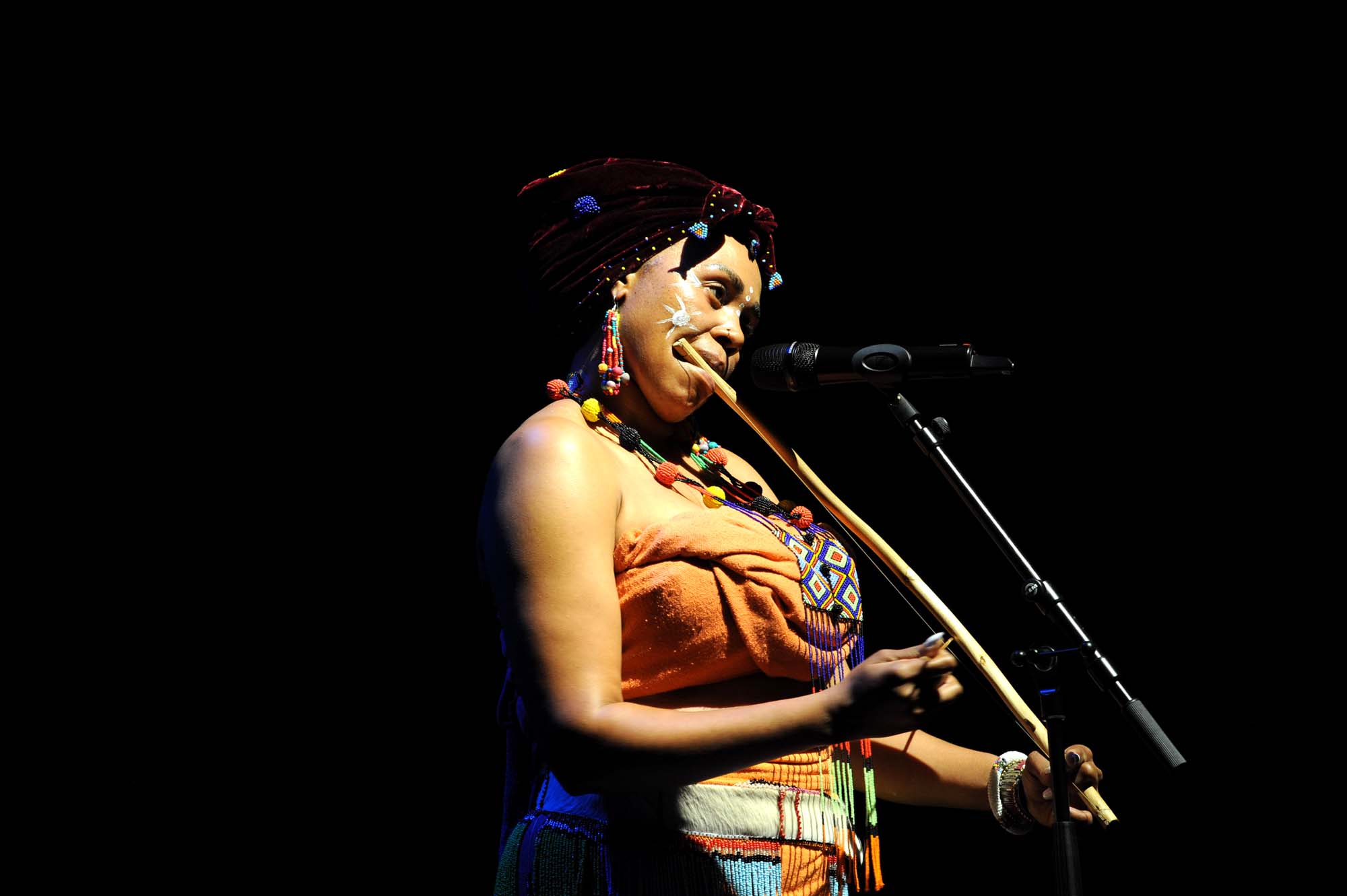 Thabisa Dinga is a master’s student in African Music at the South African College of Music. Here she performs with the Imbuyambo Orchestra during the Camangu concert, organised to honour the career of Prof Dizu Plaatjies as he ended his tenure at UCT in 2024. 